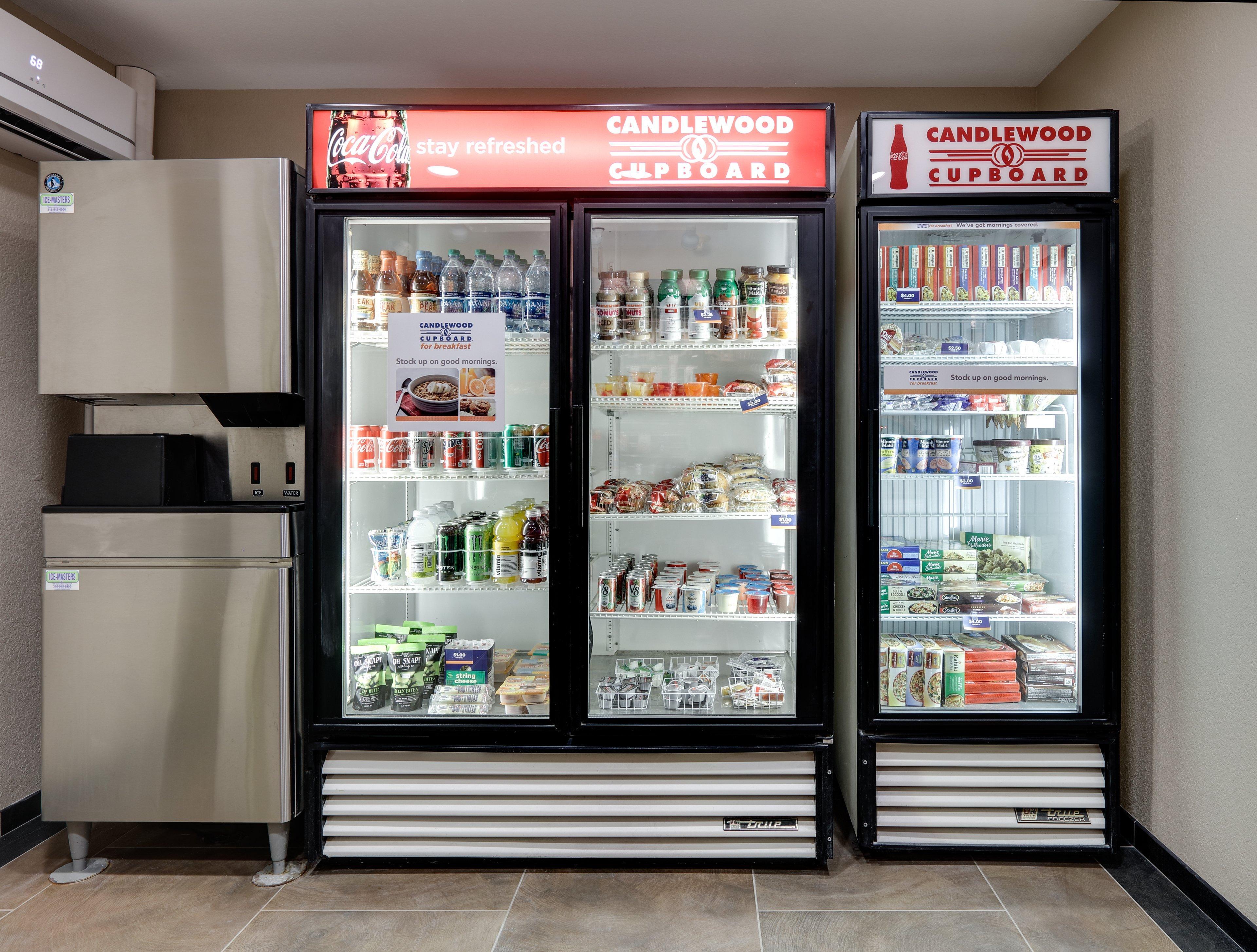 Candlewood Suites Salina By Ihg מראה חיצוני תמונה
